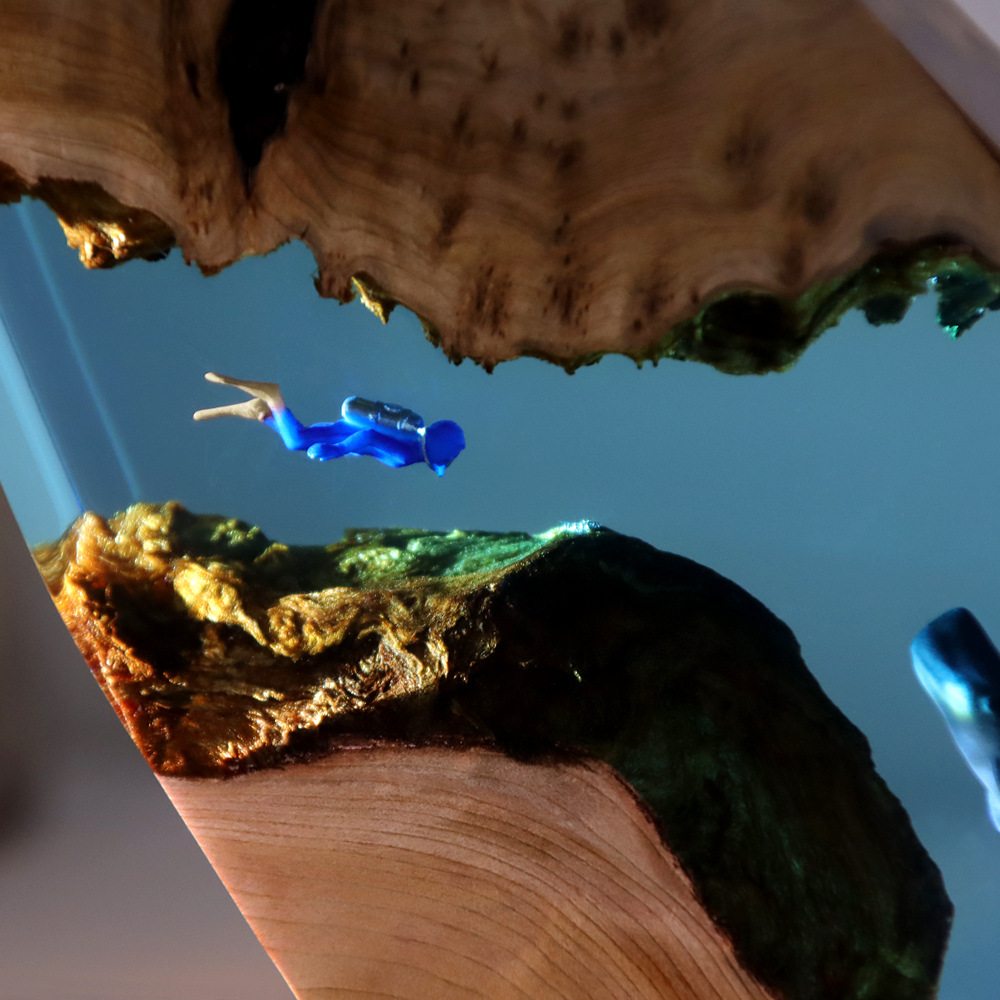 New Underwater Cave Whale Dive - Resin Art For Wedding Gift 评论和价格